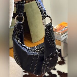 Vintage Coach Black Leather Hobo Shoulder Bag